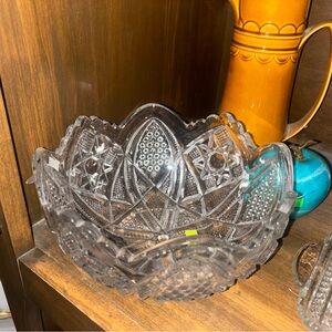 Antique Us Regal cut glass bowl